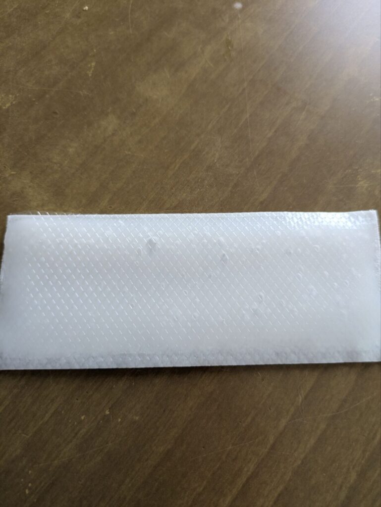 貼る炭酸ジェルパック