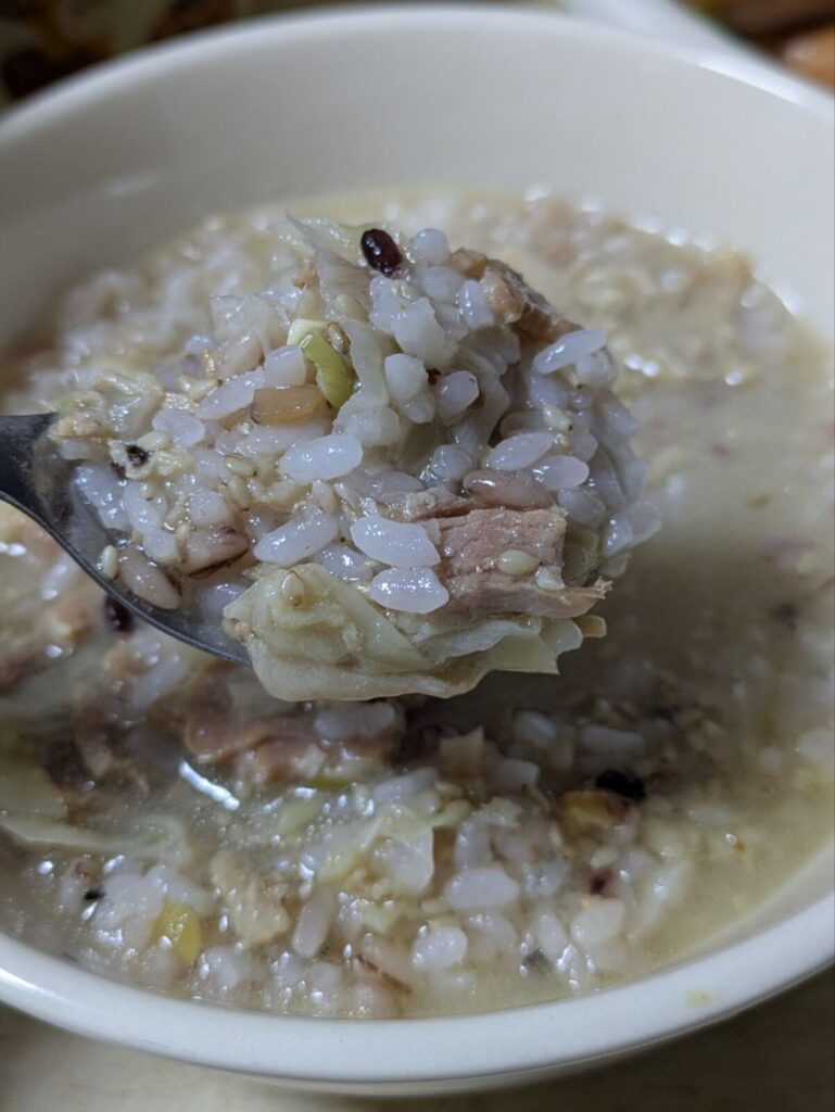 ご飯にかけたコムタン