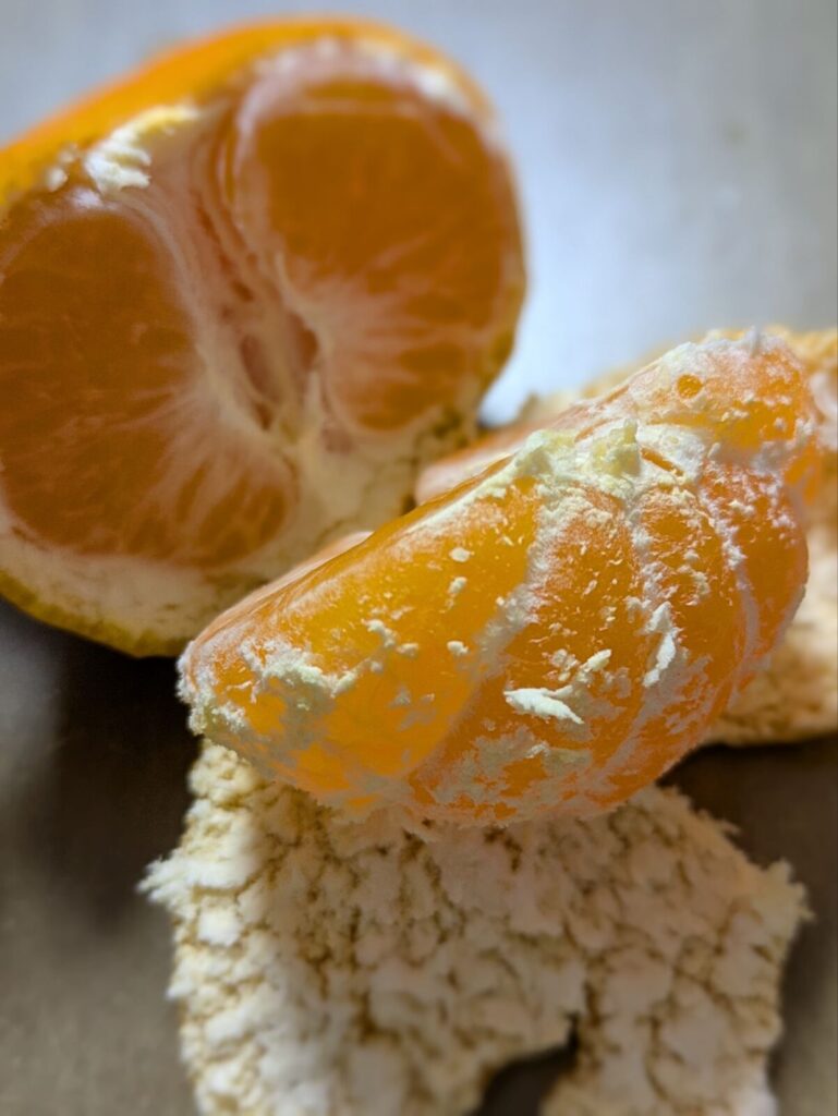 「蜜る」を剥いた状態