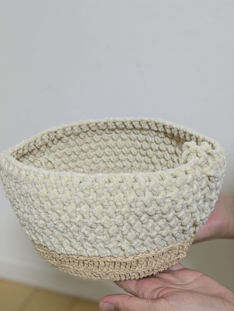 ムーンフロストで編むバッグ