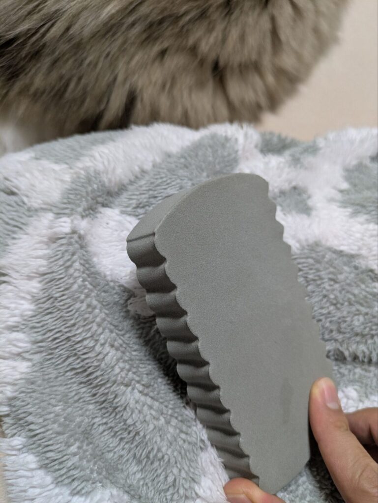 ケト〜ルをこたつ布団に使っている様子